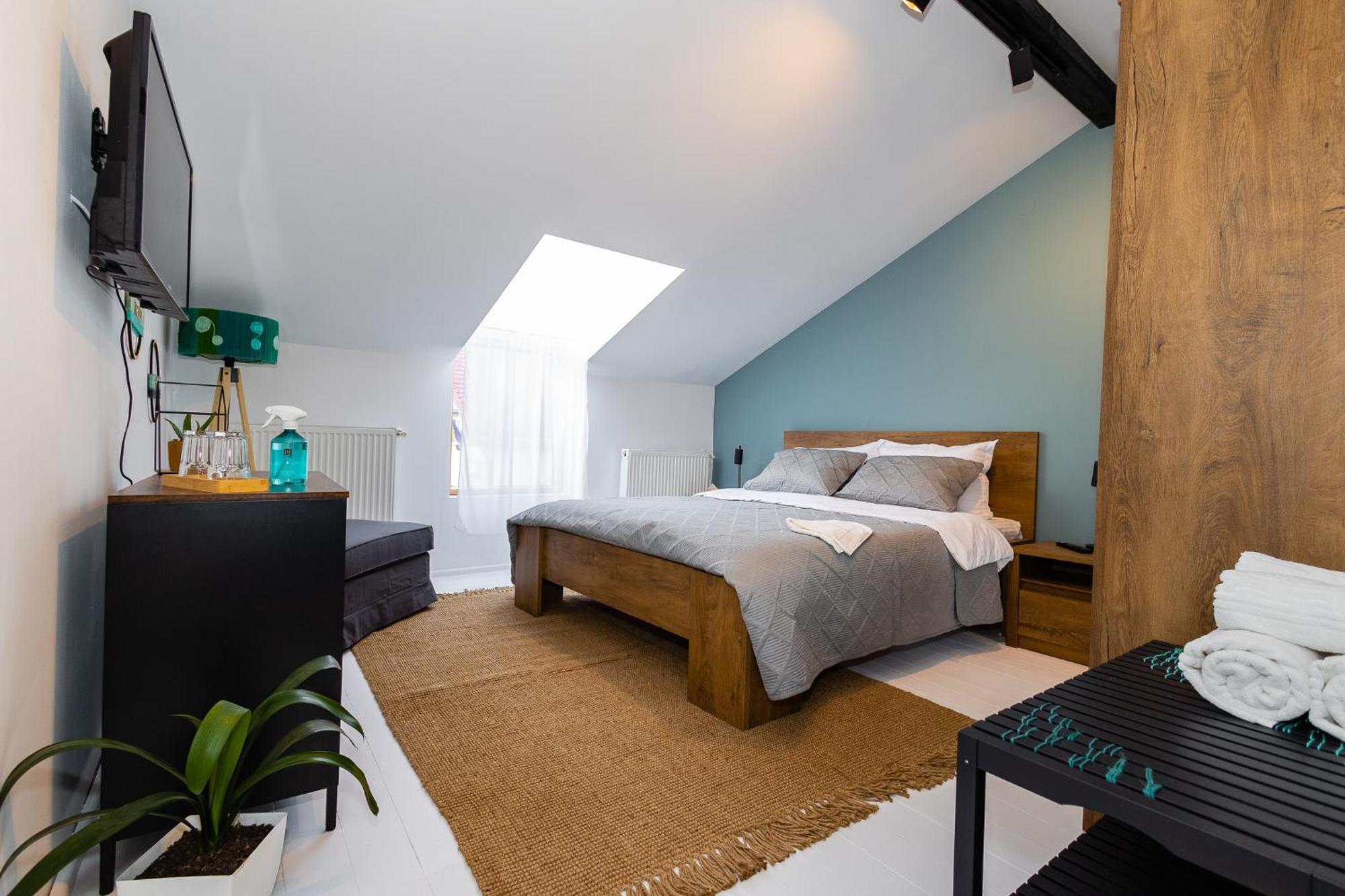 Bed and Breakfast In Longfield Town Câmpulung Moldovenesc Exteriér fotografie